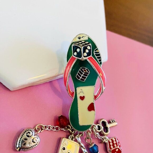 Lucky Charm Flip Flop Enamel Pin With Silver Tone Dangling Charms Playing Cards - Picture 4 of 5